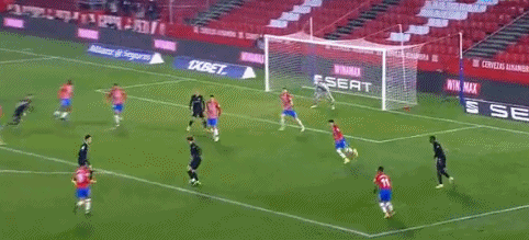 [图]卡扎伊什维利破门 山东泰山战胜天津津门虎