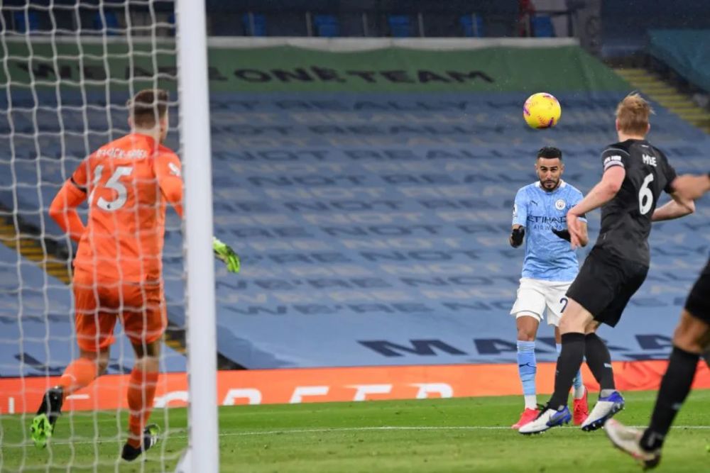 双响空投！2025和平精英PSI总决赛暨空投节年度潮流大秀即将在三亚开幕，精彩节目引爆盛夏 ｜ 和平精英赛事