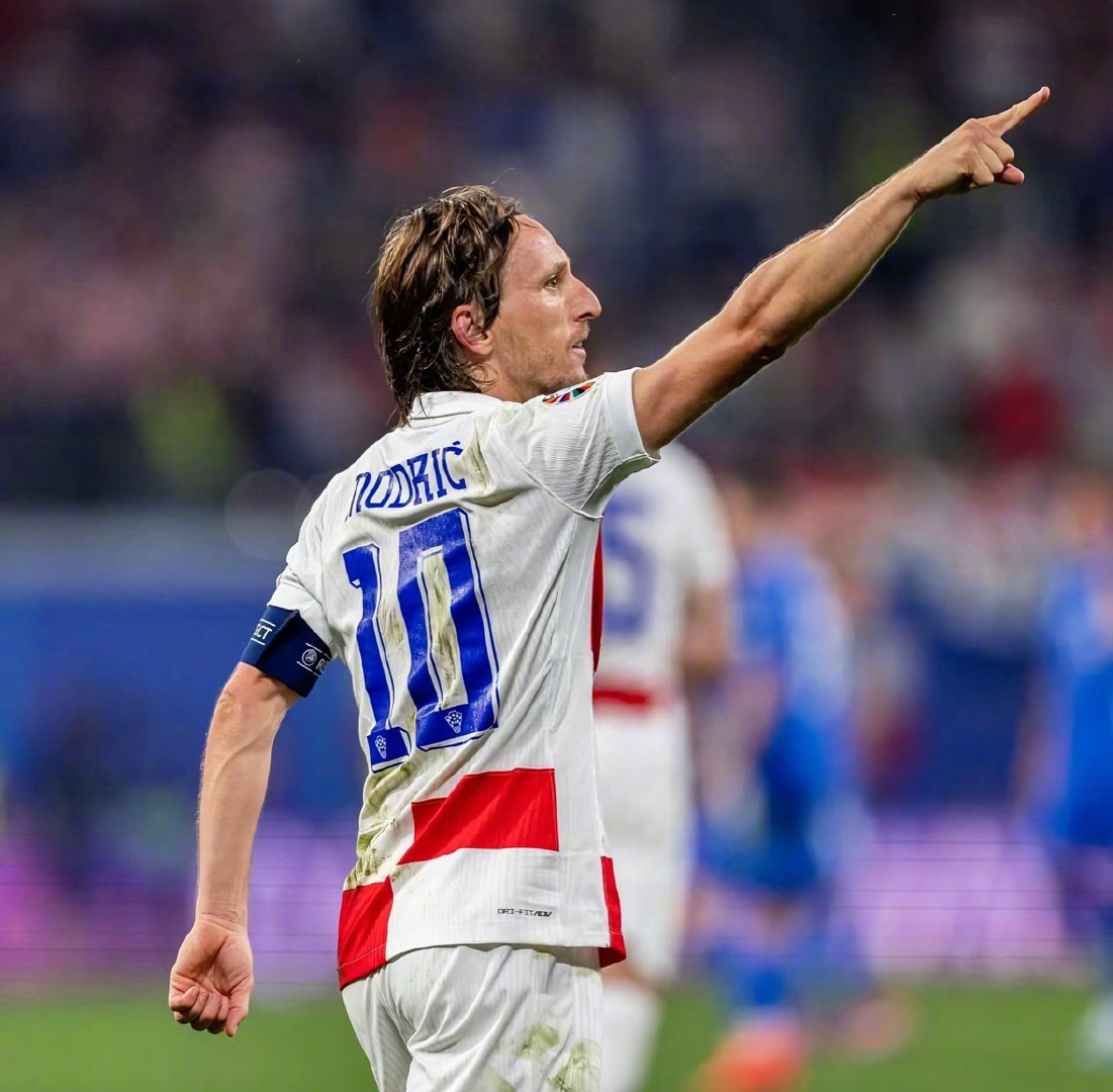 《警区》＂警犬＂更新上线! 全新警犬系统解锁新执法体验