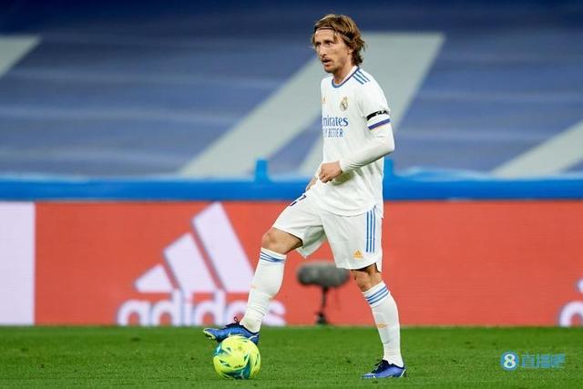 意甲-姆班古拉破门维阿建功 尤文主场2-0AC米兰 [意甲尤文图斯]