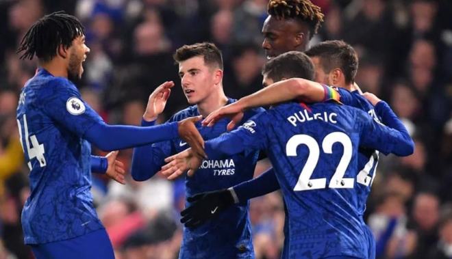 [中超]路易斯边路传中 高天意头球冲顶破门