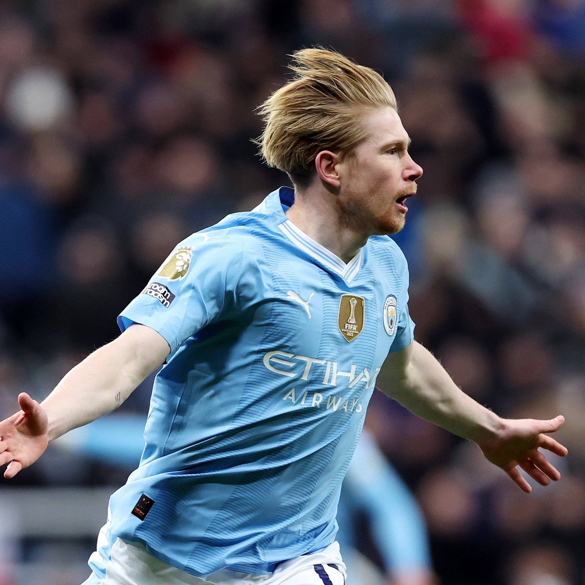 教练组考察多位置轮换